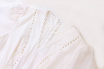 Robe Blanche Manches Lanternes